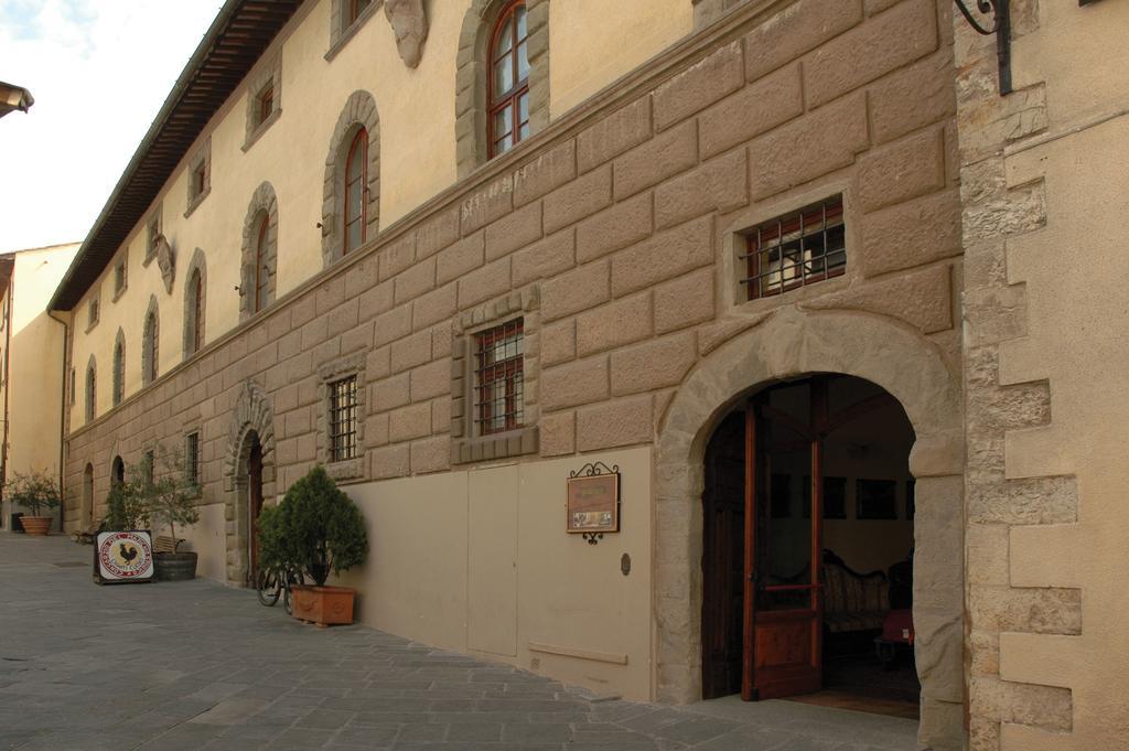 Hotel Palazzo Squarcialupi كاستيلّينا إنْ كْيانت المظهر الخارجي الصورة