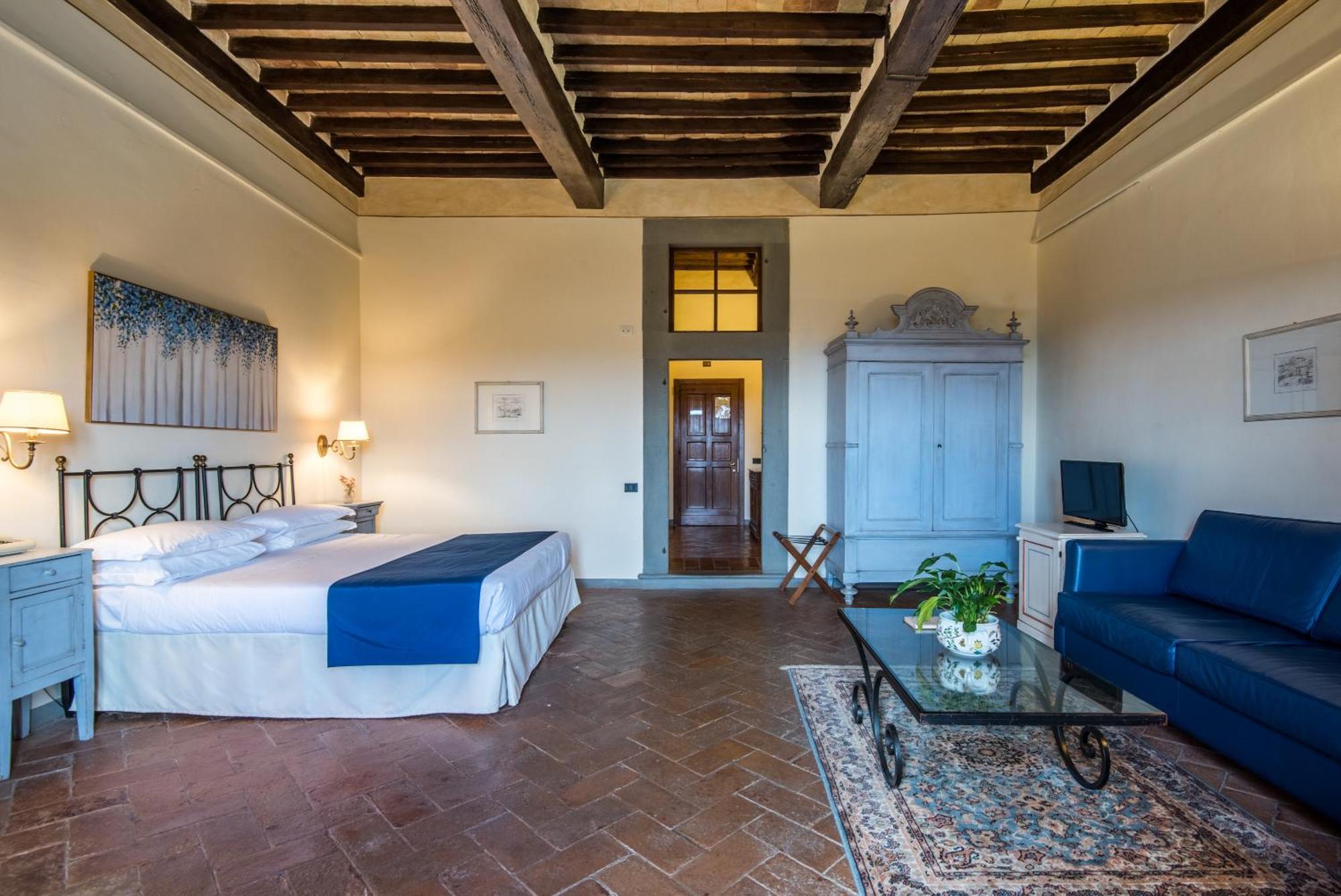 Hotel Palazzo Squarcialupi كاستيلّينا إنْ كْيانت المظهر الخارجي الصورة